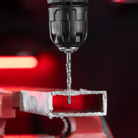 Набор сверл комбинированный, сверла по металлу 1-6.5 мм, бетону 4-8 мм, дереву 4-10 мм, перовые 16,22,25 мм, биты 20 шт, адаптер, головки 2 шт, зенковка, 50 предметов Pro Matrix