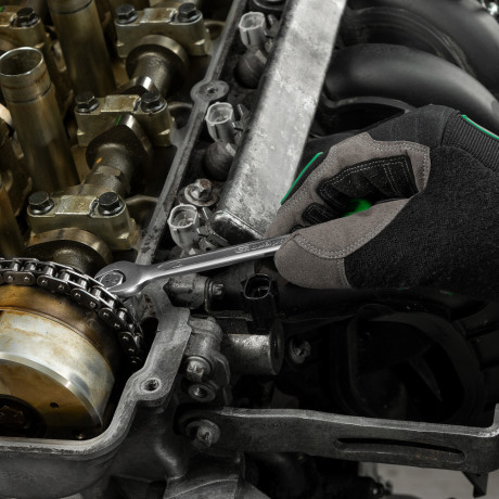 Набор инструментов, 1/2", 3/8", 1/4", пластиковый кейс 215 предм. Сибртех