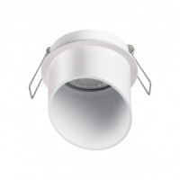 NOVOTECH 370940 SPOT NT22 280 бел. встр. св-к IP20 GU10 50W 67x68 BUTT