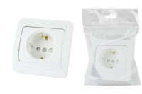 TDM Валдай роз. СУ 1 мест. 16А бел. (земля, шторки) (пром уп.) (10!) SQ1804-0028