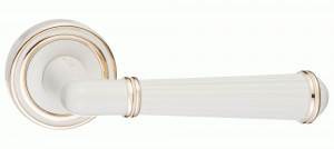 Ручка дверная компл.круг.основ. РЕНЦ Новара мат. супер белый/латунь блест. INDH 625-16 MSW/GP