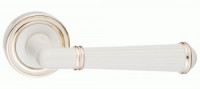 Ручка дверная компл.круг.основ. РЕНЦ Новара мат. супер белый/латунь блест. INDH 625-16 MSW/GP
