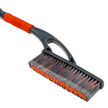 ЕРМАК Щетка для уборки снега с распушенной щетиной+скребок, 59x10см