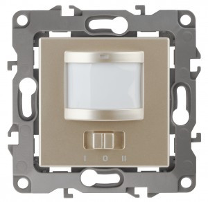 ЭРА 12 мех. датчик движ., СУ 2-проводной, 200Вт, шампань, автоклеммы 12-4103-04 1031