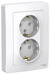 Systeme Electric BLANCA роз. СУ 2 мест. 16А бел. (земля, штор.) BLNRS001121 (6!)