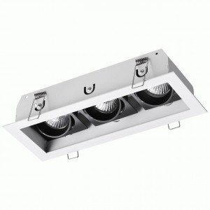 NOVOTECH 370714 SPOT NT20 113 бел./черн. встр. св-к IP20 GU10 3x50W 220V 65x103 GESSO