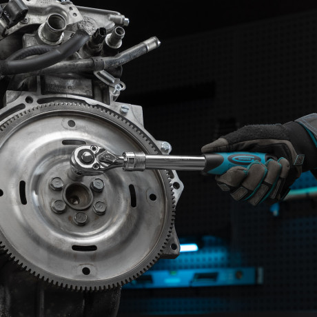 Ключ-трещотка телескопический 1/2", 305-445 мм, CrV, 72 зуба, с быстрым сбросом, хром Gross