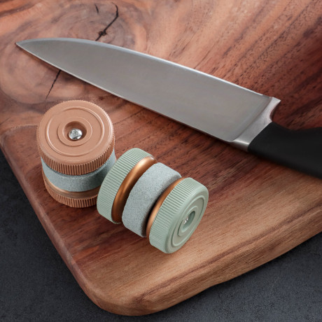 Ножеточка-колесико, 4х3,5см, полипропилен