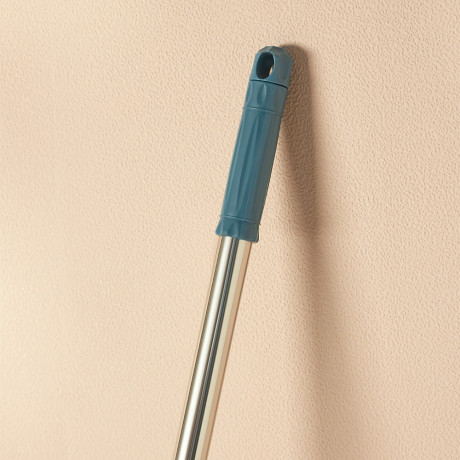 VETTA Швабра с насадкой из микрофибры, телескоп. черенок, нерж.сталь, 80-120см