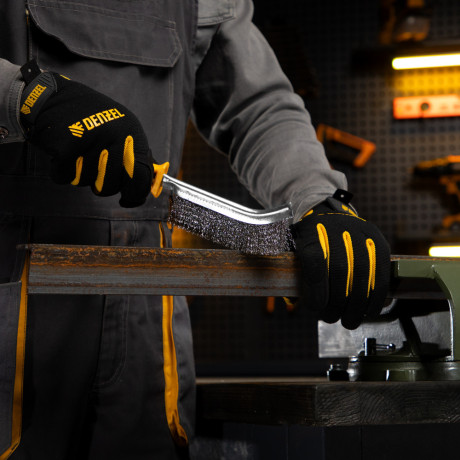 Щетка металлическая с пластмассовой ручкой, нержавеющая проволока DENZEL