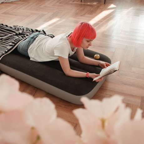 INTEX Матрас надувной DOWNY AIRBED, встроенный ножной насос, 191x76x25см, до 136кг, 64760