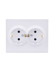 Lezard VESNA роз. земля СУ 2 мест. 16А белая. (шторки) (ПБТ) (корп. ABS) 742-0200-178B