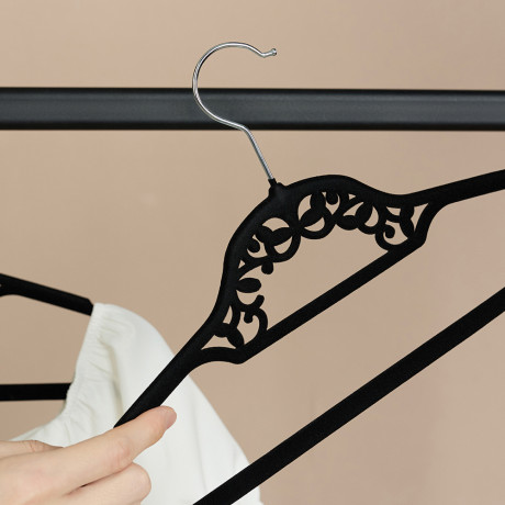 Вешалки для одежды тм VETTA, 4шт, 42см, с покрытием флок, цвет серый