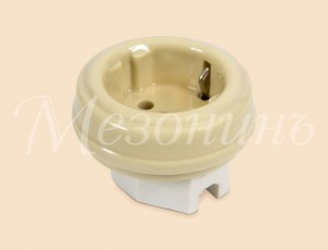 МЕЗОНИНЪ роз. СУ 1 мест. (земля) без рамки, 16А, 250В, IP 20, слон.кость фарфор GE70301-02k