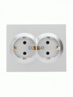 Lezard VESNA роз. земля СУ 2 мест. 16А матовое серебро. (ПБТ) (корп. ABS) 742-4300-127B