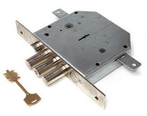 Эльбор  1.06.43.5.1.1 (542 ВФТЗ) Гранит правый задв с/т б/о Замок врезной тяж (10)