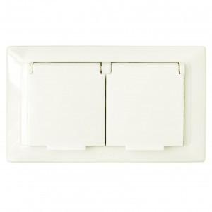 Bylectrica СТИЛЬ Роз. 2-местн. СУ земля с крышкой IP44 беж., (РС16-400 беж.)