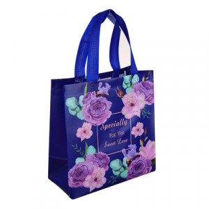 Пакет-сумка подарочный, ПВХ, 23x22x11 см, 4 дизайна, цветы