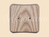 МЕЗОНИНЪ Накладка дерев. &quot;Классика&quot; на бревно D240мм квадратная, уст. площ. 109 х 109 мм GE71749-00