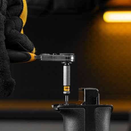 Бита TX 8х50, сталь S2, шестигранный профиль, 10 шт. Е 6,3 Denzel