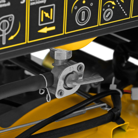 Генератор бензиновый PS 90 ED-3, 9.0 кВт, переключение режима 230 В/400 В, 25 л, электростартер Denzel