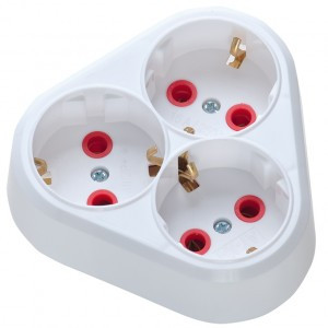 AY-KA (АЙКА) роз. СУ 3 мест. тройник 16A 250В белый, земля (Турция) 7713100