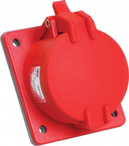 IEK MAGNUM силовая розетка CEE (разъем) встраиваемая ССИ-425 32А-6ч/200/346-240/415В 3Р+PЕ+NIP44