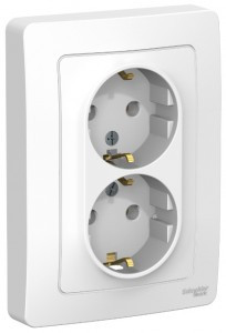 Systeme Electric BLANCA роз. СУ 2 мест. 16А бел. (пл.осн., земля) BLNRS001021 (6!)