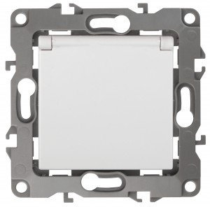 ЭРА 12 мех. роз. СУ 1 мест. 16А земля, шторки, крышка Бел.автоклеммы 12-2103-01 0721