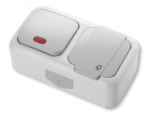 VIKO by Panasonic PALMIYE  гориз. блок выкл. 1 кл. (инд.)+роз. (земля) ОУ крем 16А IP54 90555699