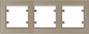 Makel Karea рамка  3 мест. латунь (горизонт.) 56057703