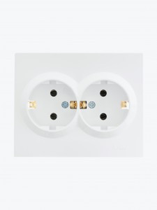 Lezard VESNA роз. земля СУ 2 мест. 16А бел. (ПБТ) (корп. ABS) 742-0200-127B