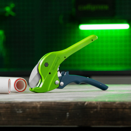 Ножницы для резки изделий из пластика, усиленные, полуавтомат, D до 35 мм Сибртех