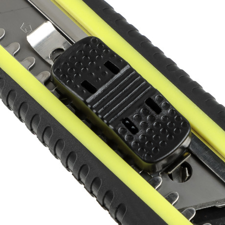 ЕРМАК Нож универсальный 18мм, метал.направ., Autolock, пластик+TPR, +2 запасных лезвия, блистер