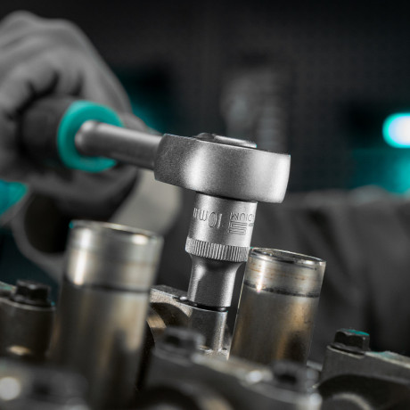 Ключ-трещотка 1/2", CrV, 72 зуба, с быстрым сбросом, матовый хром Stels