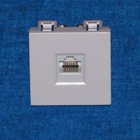 Systeme Electric W45 мех. роз. комп. для уст.каб.-канал СУ 1 мест. бел. (RJ45) РИН-144К5Е-б (25!)